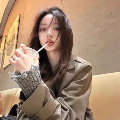 野女孩
